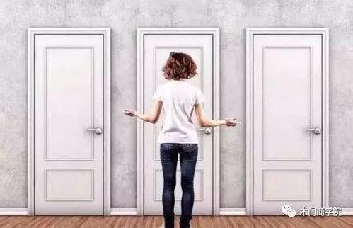 门内有人,揭秘隐藏在门后的秘密